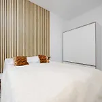 Zoliborz Stylish With Parking By Renters
