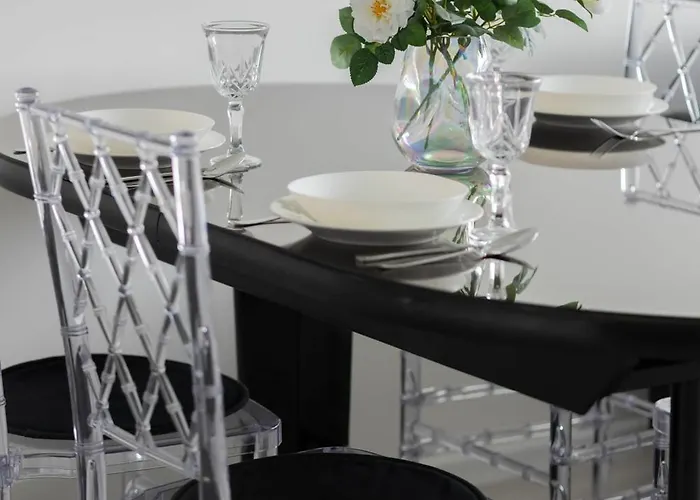 Zoliborz Stylish With Parking By Renters Warszawa