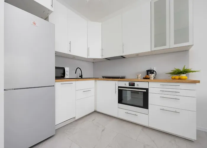 Lejlighed Zoliborz Stylish With Parking By Renters Warszawa