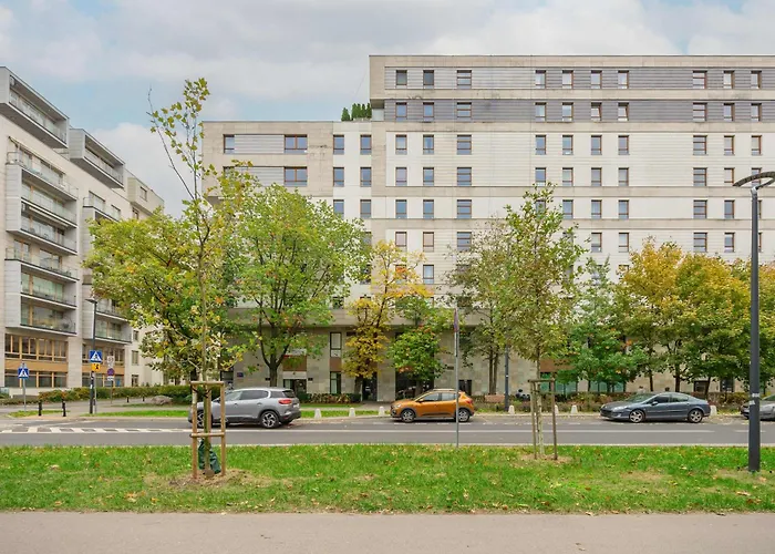 Zoliborz Stylish With Parking By Renters *