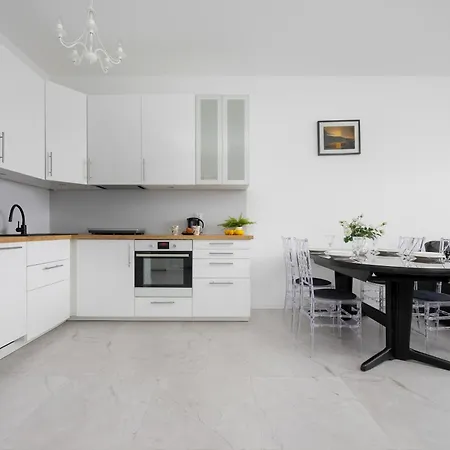 Apartment Zoliborz Stylish With Parking By Renters *