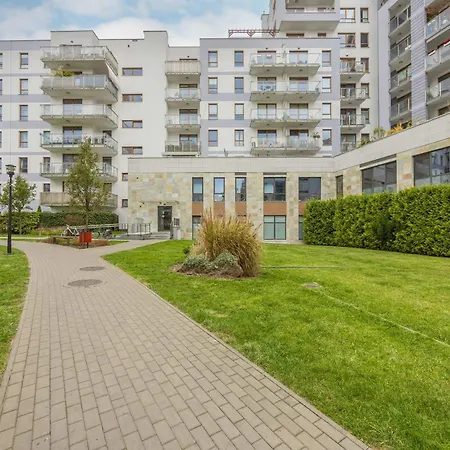 Zoliborz Stylish With Parking By Renters Apartment *